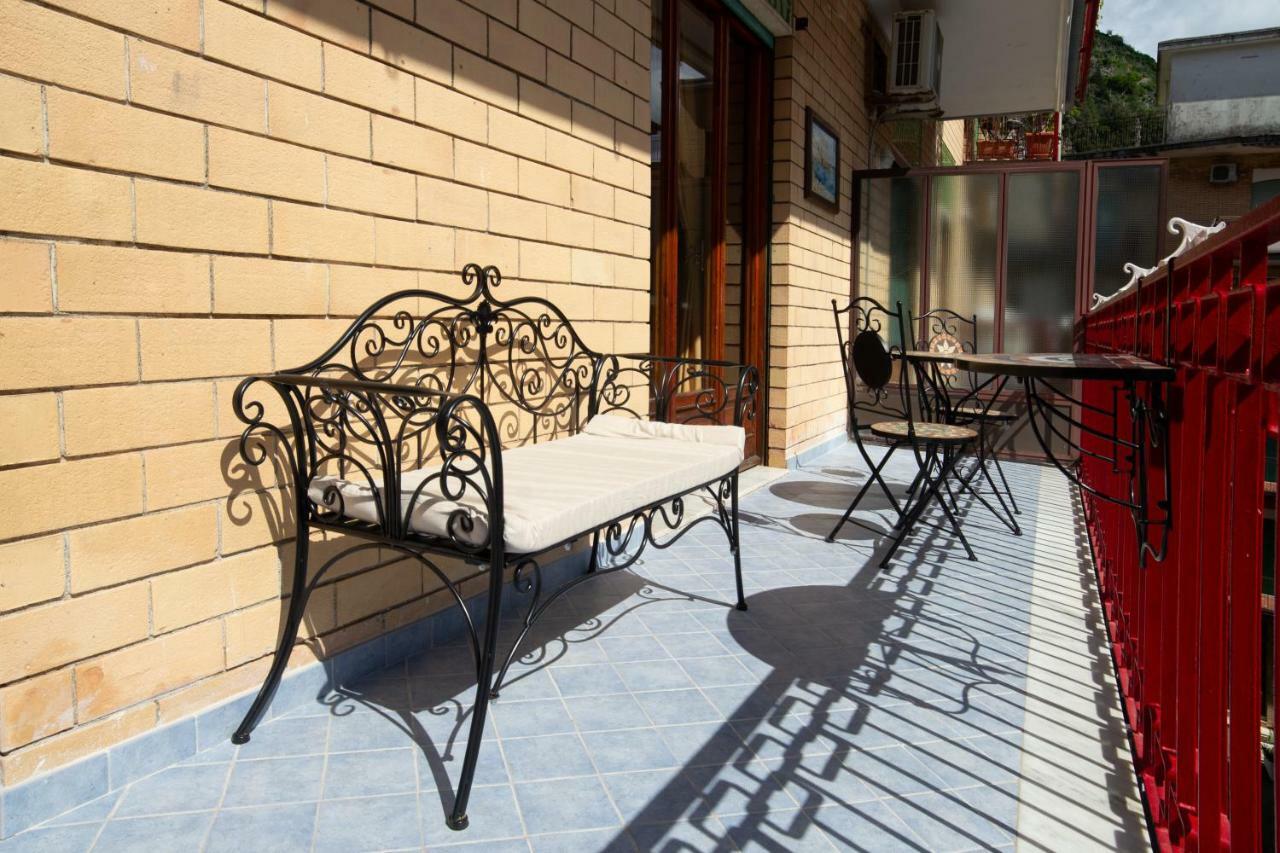 Апартаменты Panorama Host - Domus Amalfi Coast Майори Экстерьер фото