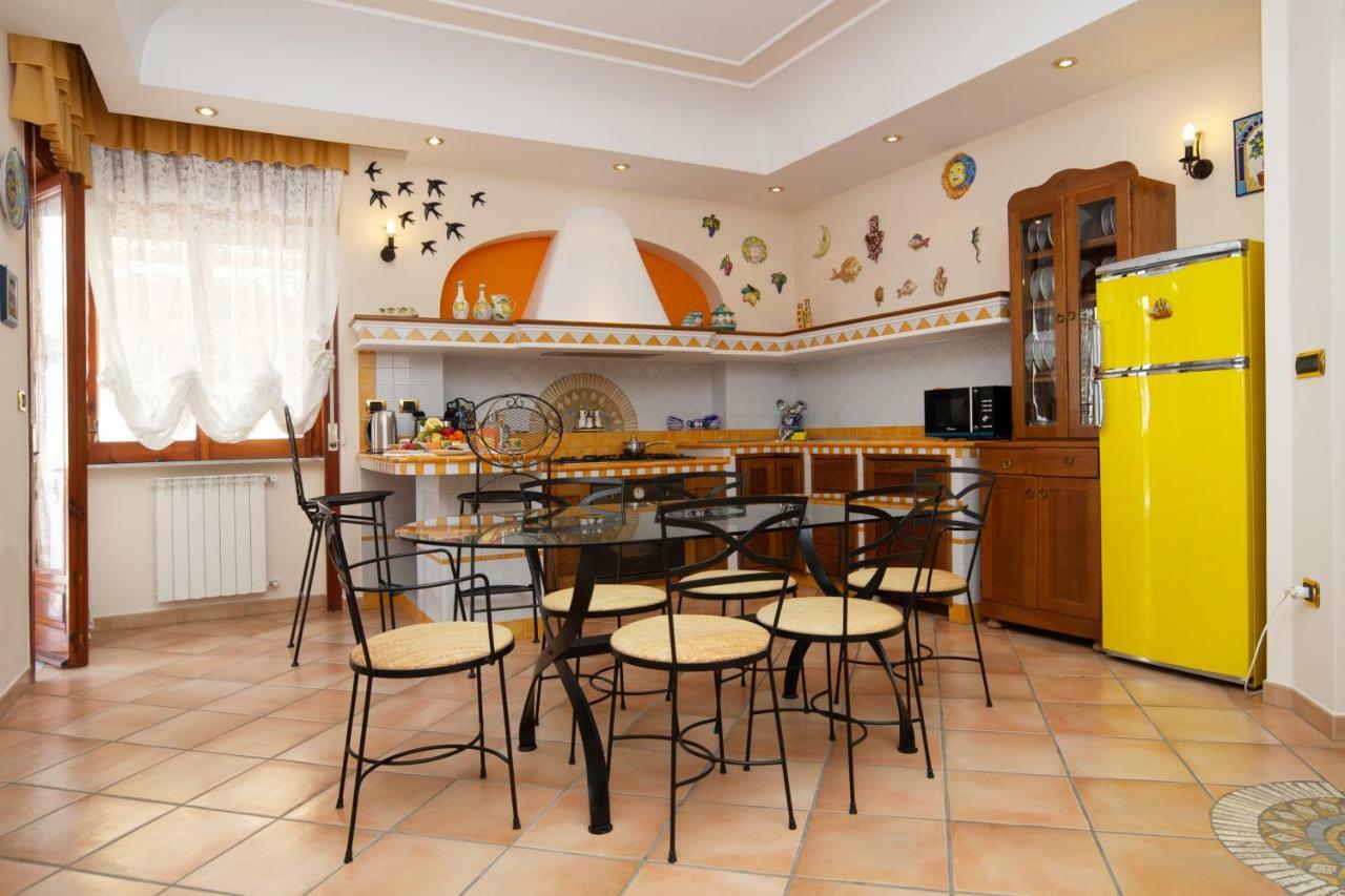 Апартаменты Panorama Host - Domus Amalfi Coast Майори Экстерьер фото