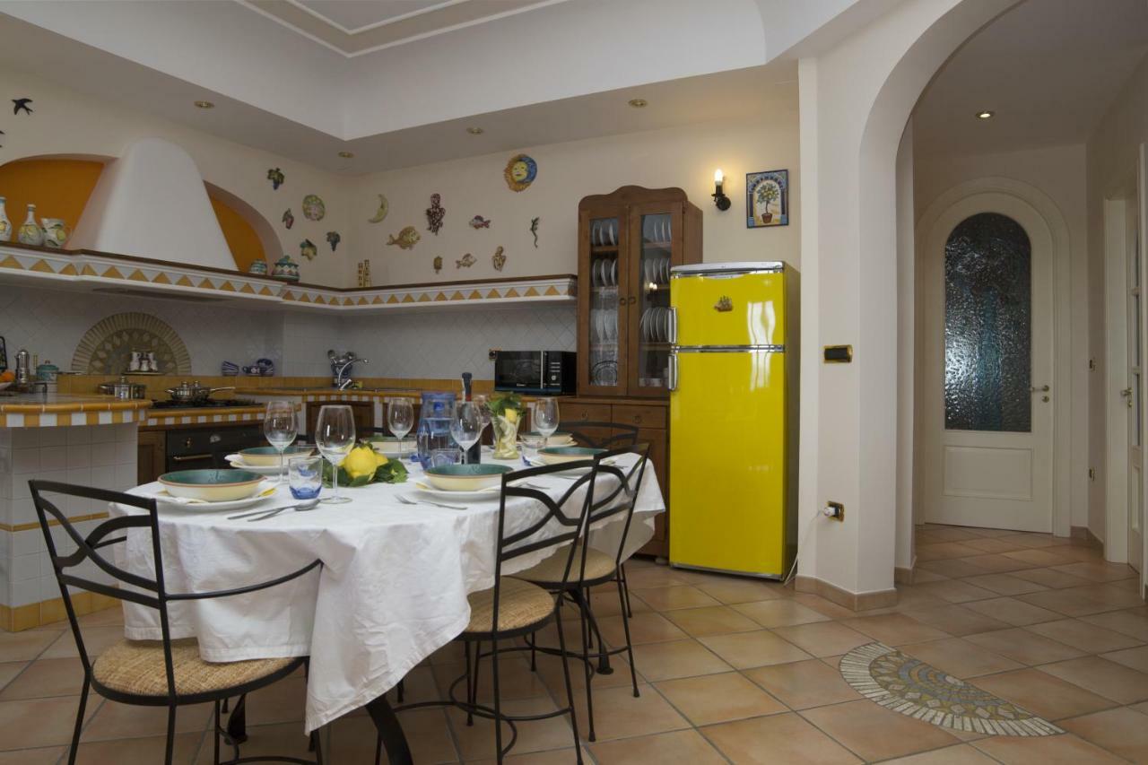 Апартаменты Panorama Host - Domus Amalfi Coast Майори Экстерьер фото